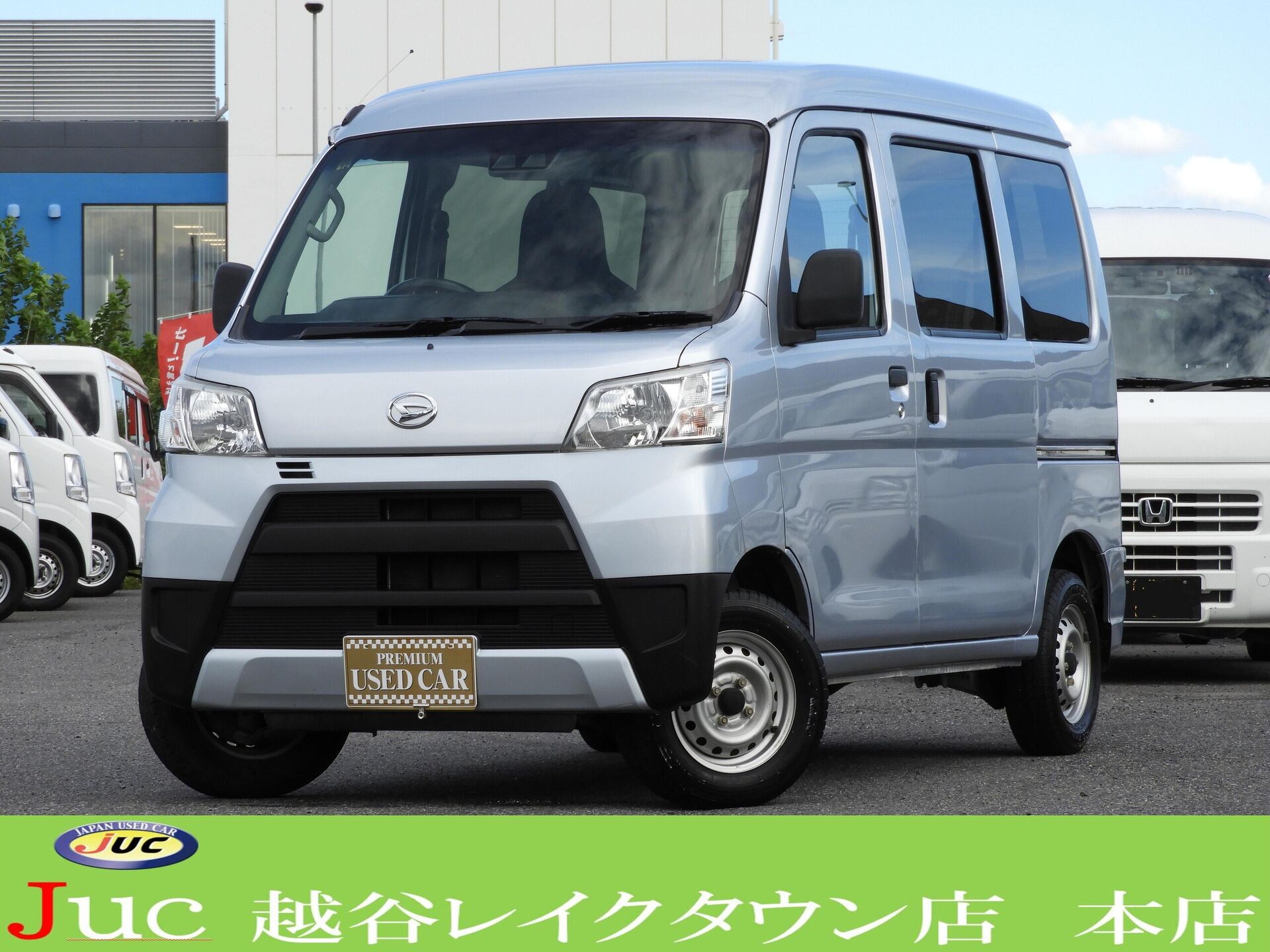 ダイハツ　ハイゼットカーゴデラックスSAⅢ